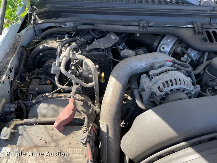 image for item MM9490 2004 Ford Excursion  SUV