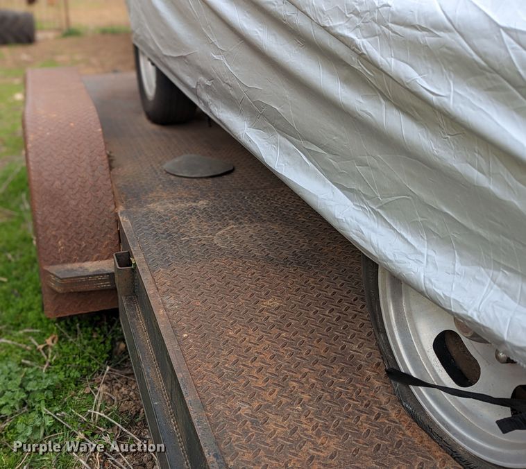 image for item MN9860 1996 Tex Mex  utility trailer