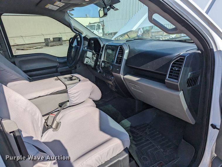 image for item MN9872 2017 Ford F150  SuperCab pickup truck