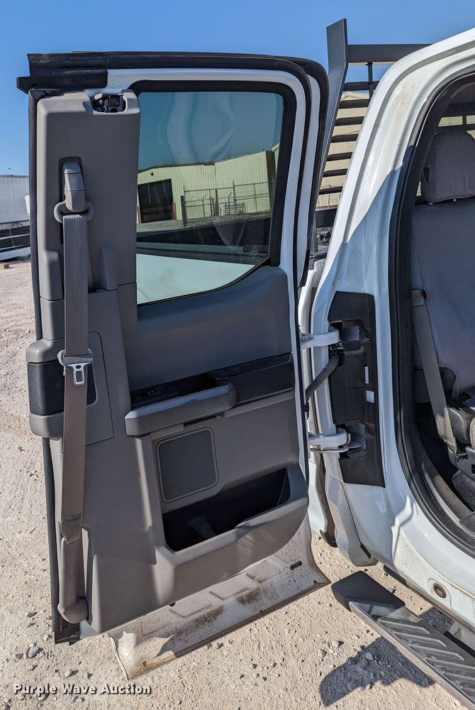 image for item MN9872 2017 Ford F150  SuperCab pickup truck