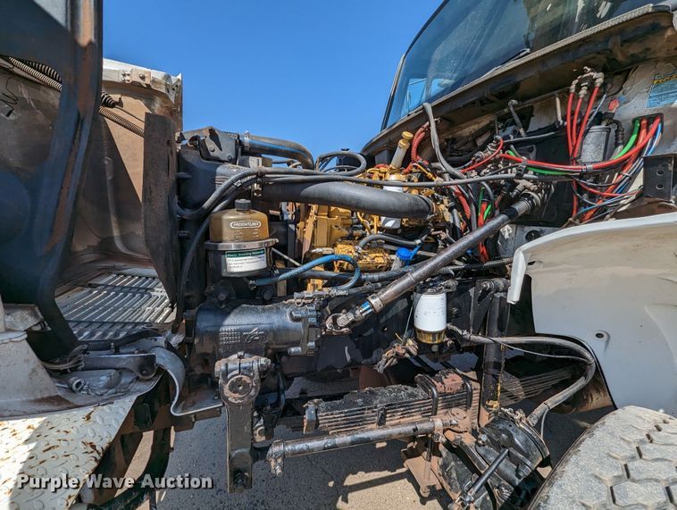 image for item MN9926 2003 Freightliner FL80  digger derrick truck