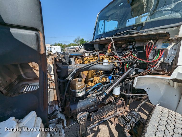 image for item MN9926 2003 Freightliner FL80  digger derrick truck