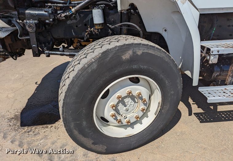 image for item MN9926 2003 Freightliner FL80  digger derrick truck