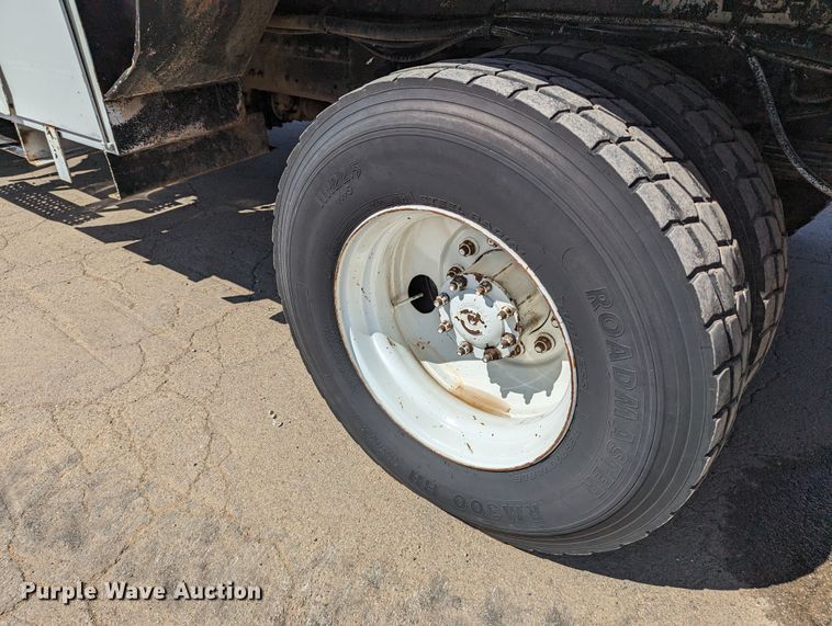 image for item MN9926 2003 Freightliner FL80  digger derrick truck