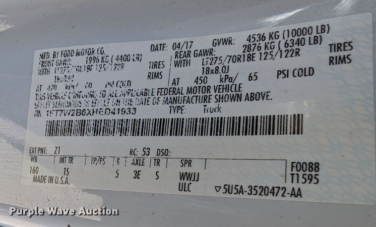 image for item MN9928 2017 Ford F250 Super Duty  Crew Cab pickup truck