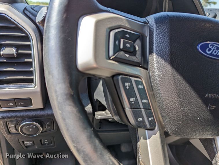 image for item MN9929 2018 Ford F150  SuperCrew pickup truck