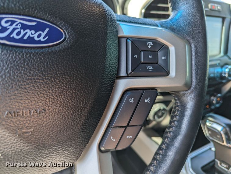 image for item MN9929 2018 Ford F150  SuperCrew pickup truck