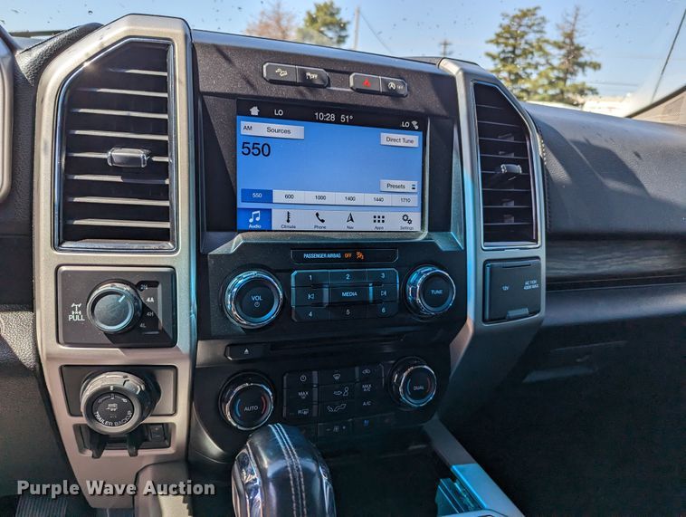 image for item MN9929 2018 Ford F150  SuperCrew pickup truck