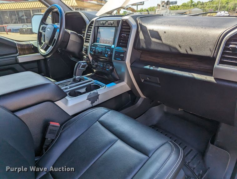 image for item MN9929 2018 Ford F150  SuperCrew pickup truck