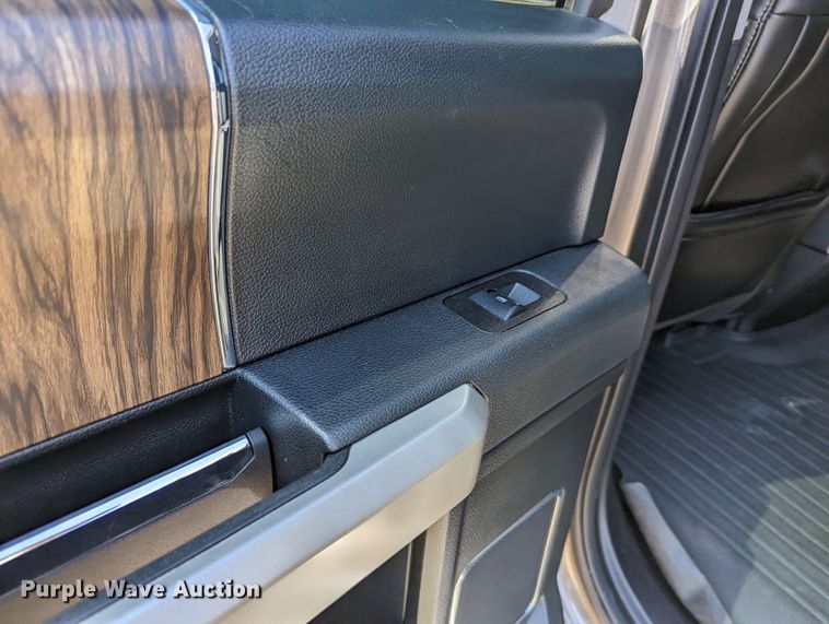 image for item MN9929 2018 Ford F150  SuperCrew pickup truck