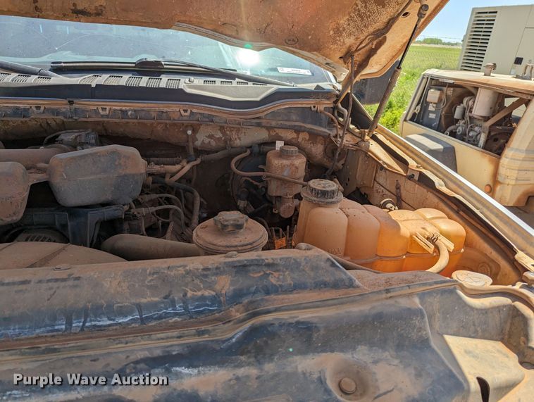 image for item MN9932 2017 Ford F250 Super Duty  Crew Cab pickup truck