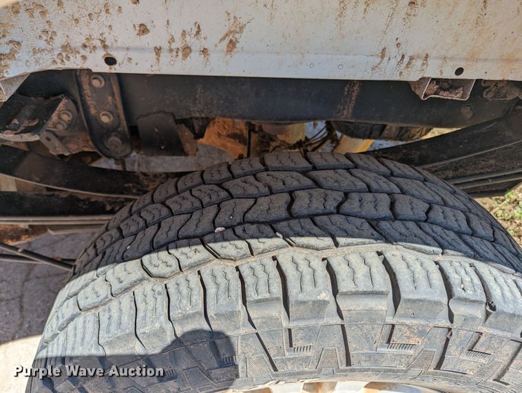 image for item MN9932 2017 Ford F250 Super Duty  Crew Cab pickup truck