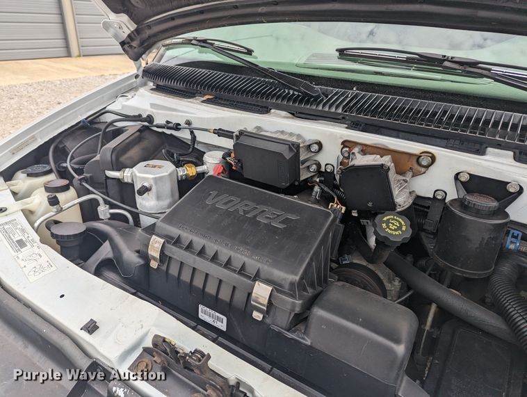 image for item MN9941 2001 GMC Safari  van