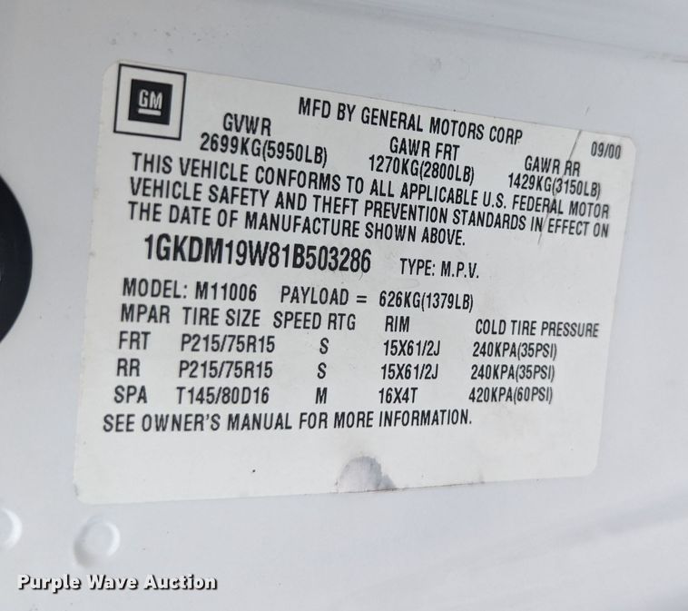 image for item MN9941 2001 GMC Safari  van