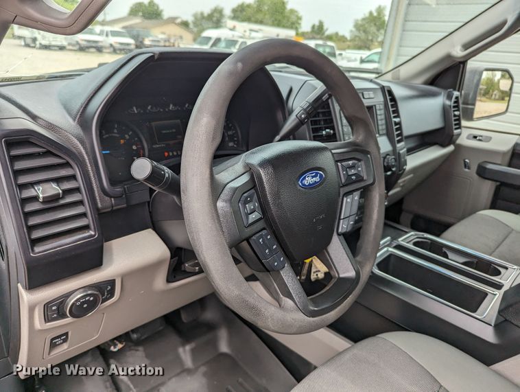 image for item MN9943 2018 Ford F150  SuperCab pickup truck