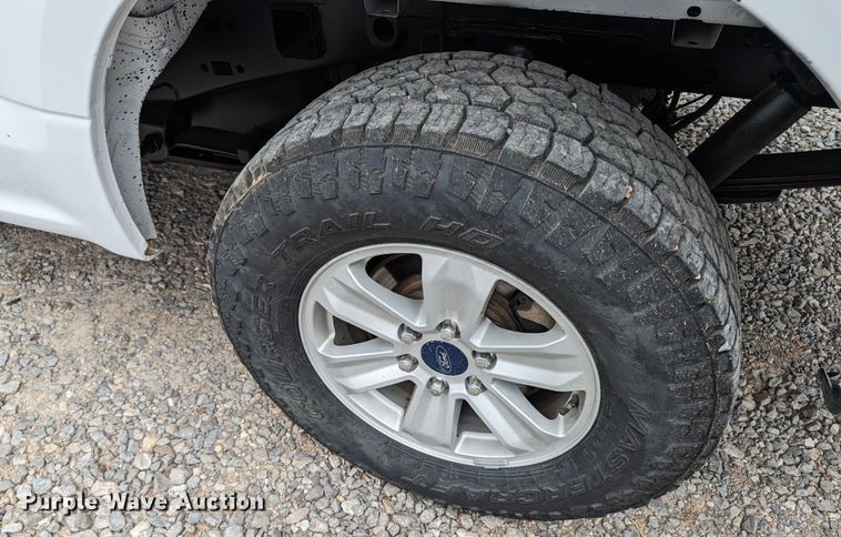 image for item MN9943 2018 Ford F150  SuperCab pickup truck