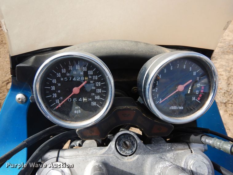 image for item MR9743 1998 Suzuki GSF600S  motorcycle