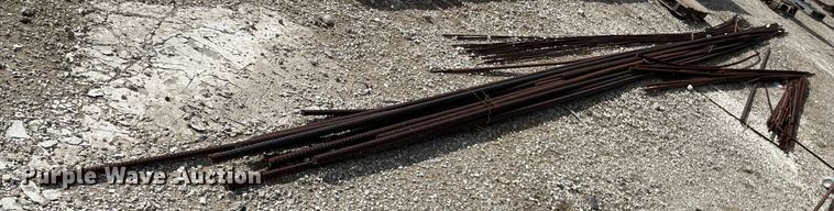 image for item MS9608 Approximately 260 pieces of rebar