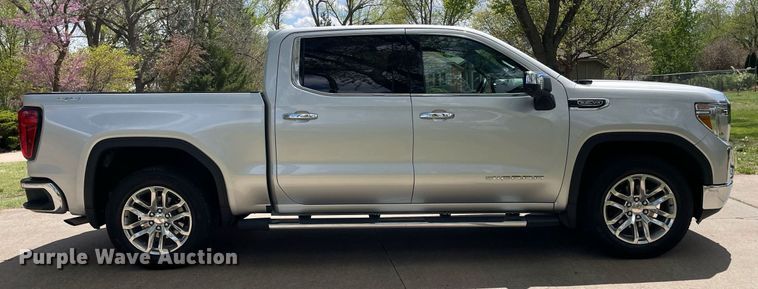 image for item MS9652 2019 GMC Sierra 1500  Crew Cab pickup truck