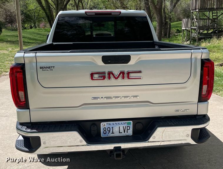 image for item MS9652 2019 GMC Sierra 1500  Crew Cab pickup truck