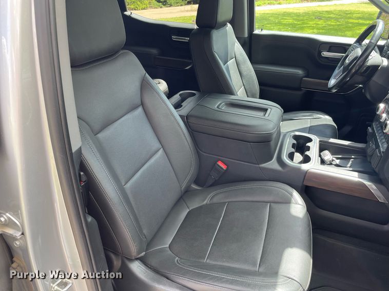 image for item MS9652 2019 GMC Sierra 1500  Crew Cab pickup truck