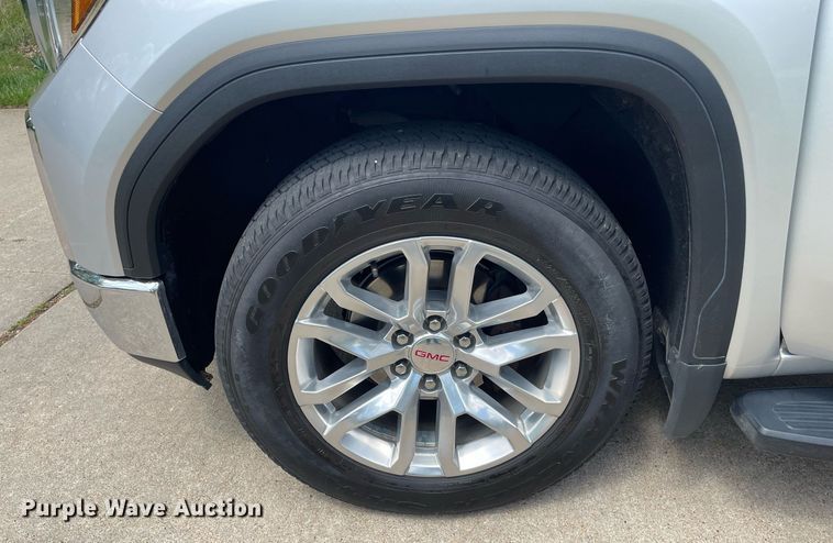 image for item MS9652 2019 GMC Sierra 1500  Crew Cab pickup truck