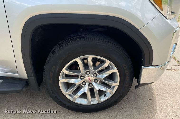 image for item MS9652 2019 GMC Sierra 1500  Crew Cab pickup truck