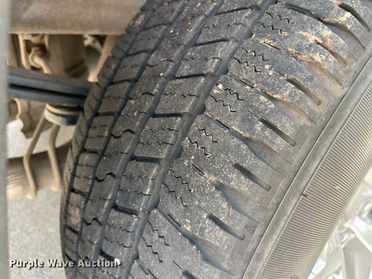 image for item MS9652 2019 GMC Sierra 1500  Crew Cab pickup truck