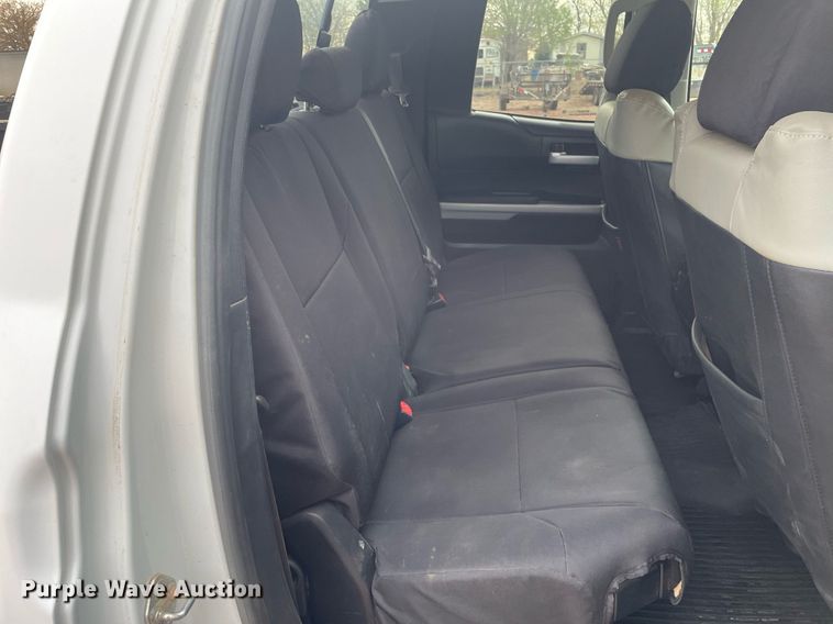 image for item MS9661 2016 Toyota Tundra  Double Cab pickup truck