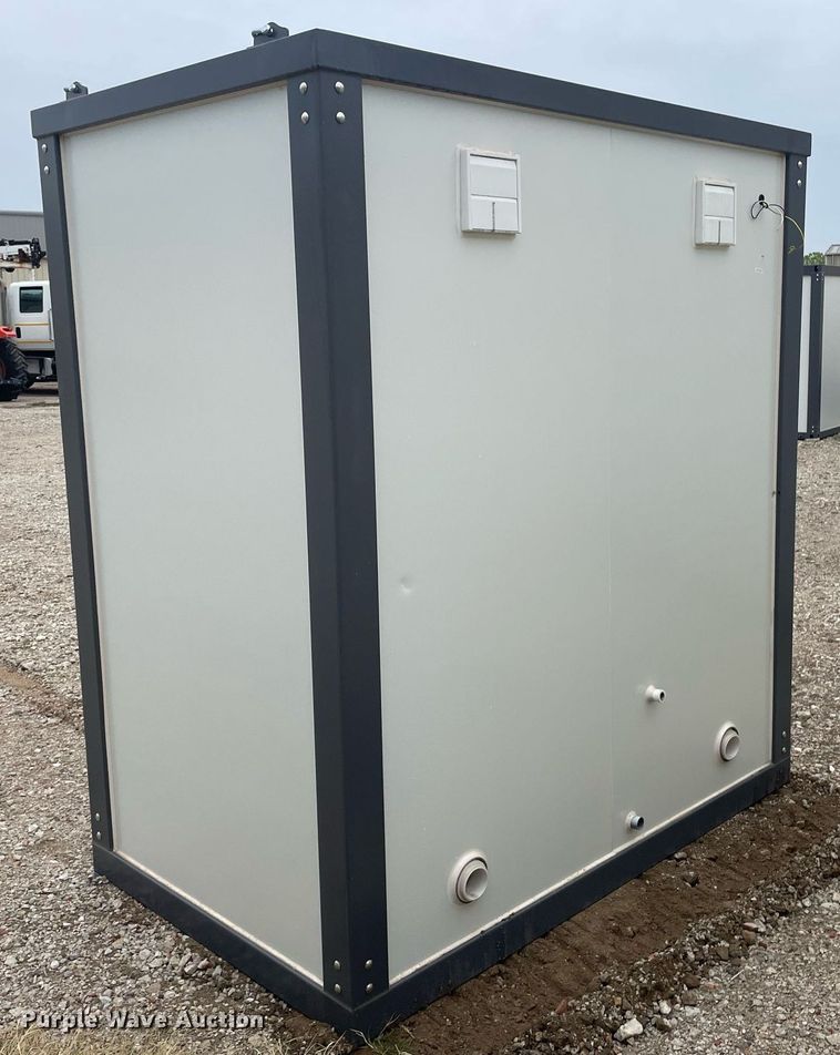 image for item MS9667 Portable restroom