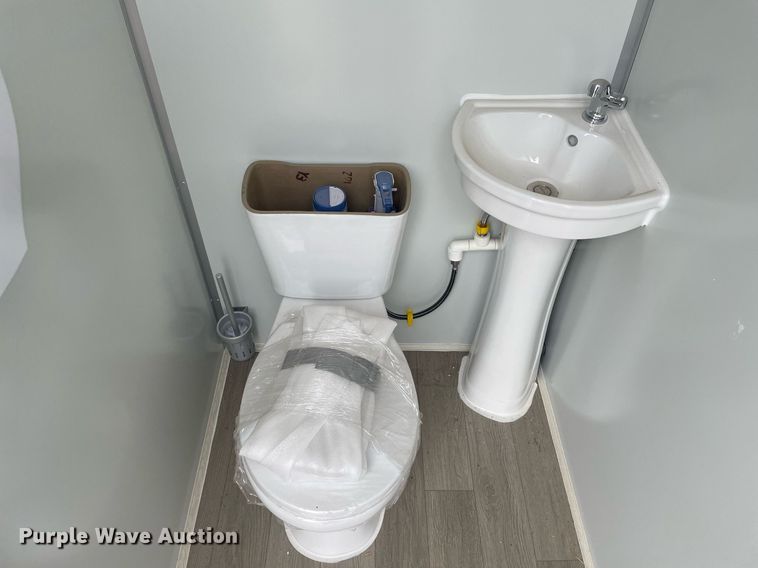 image for item MS9667 Portable restroom