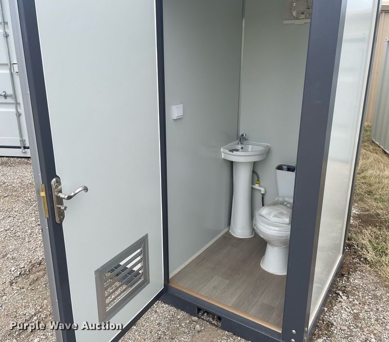 image for item MS9667 Portable restroom
