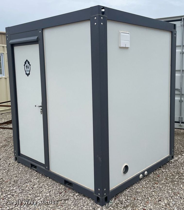 image for item MS9668 Portable restroom