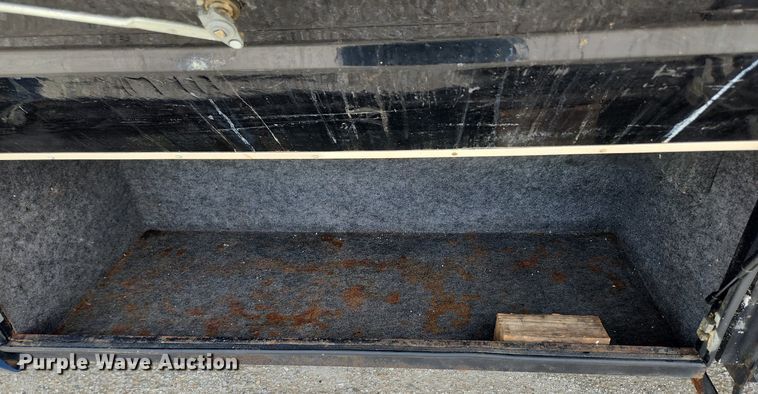 image for item MW9654 1995 Oshkosh XC/RV  RV