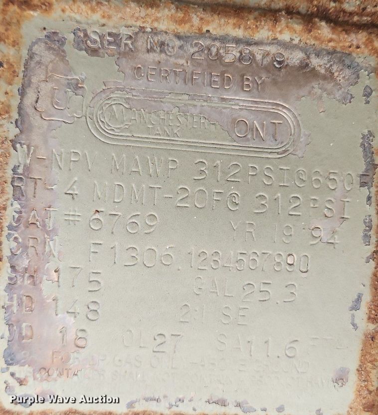 image for item MW9654 1995 Oshkosh XC/RV  RV