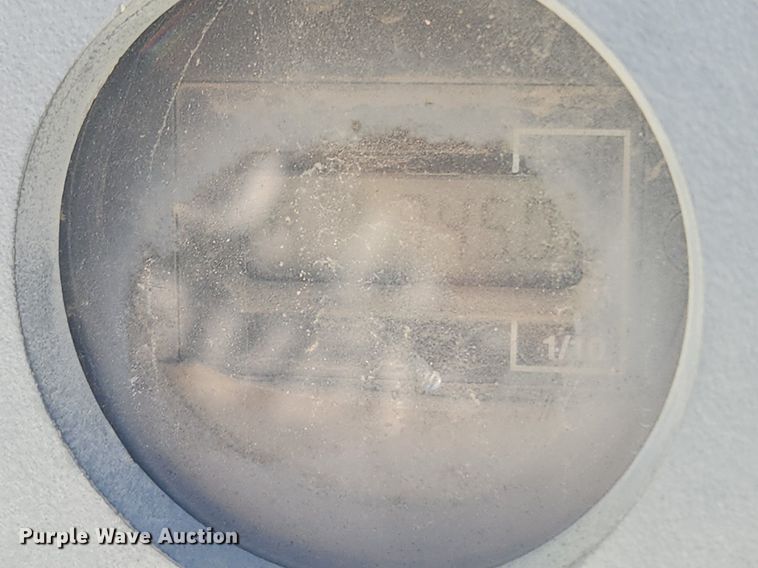 image for item MW9691 1999 Ingersoll Rand P185WJD  air compressor