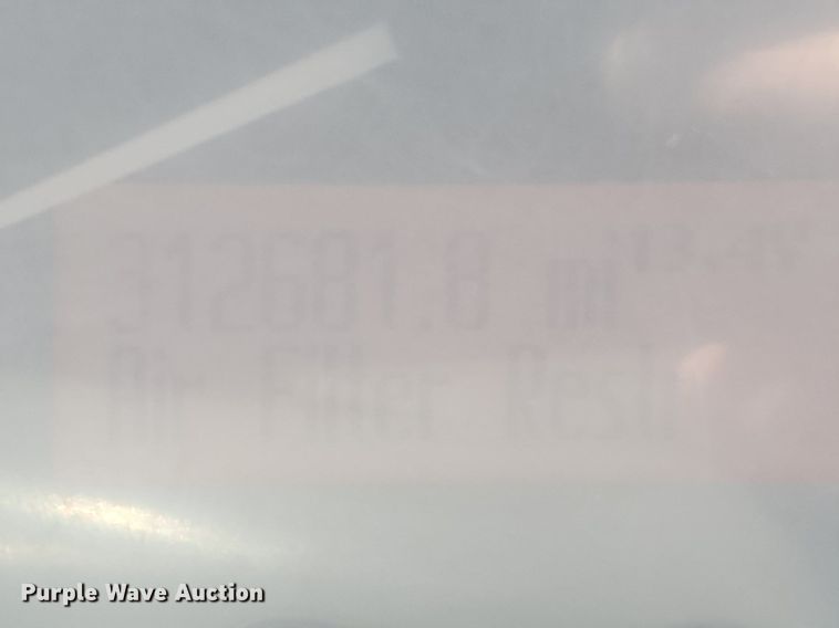 image for item MW9705 2003 Freightliner MT45  delivery van