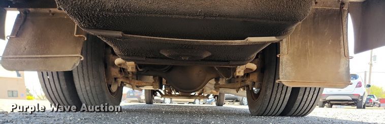 image for item MW9706 2003 Freightliner MT45  delivery van