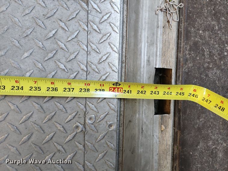 image for item MW9707 2002 Freightliner MT45  delivery van