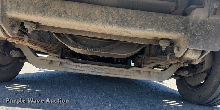 image for item MW9708 2000 Freightliner MT45  delivery van