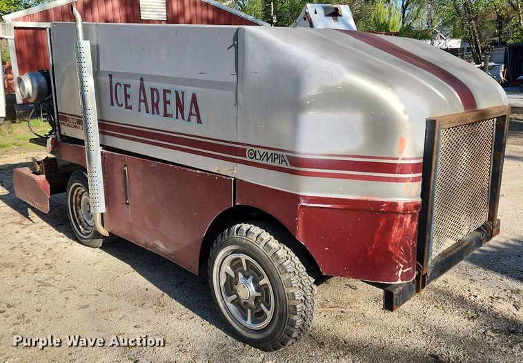 image for item MW9711 Olympia XL100  ice resurfacer