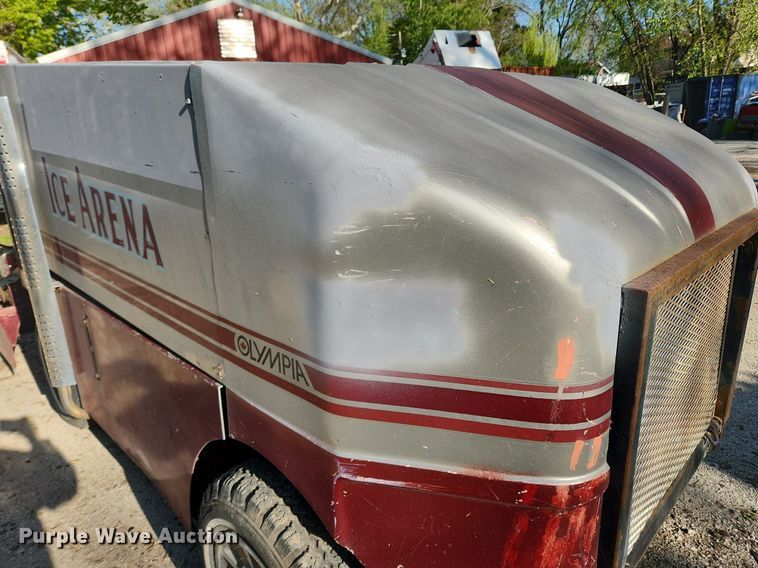 image for item MW9711 Olympia XL100  ice resurfacer