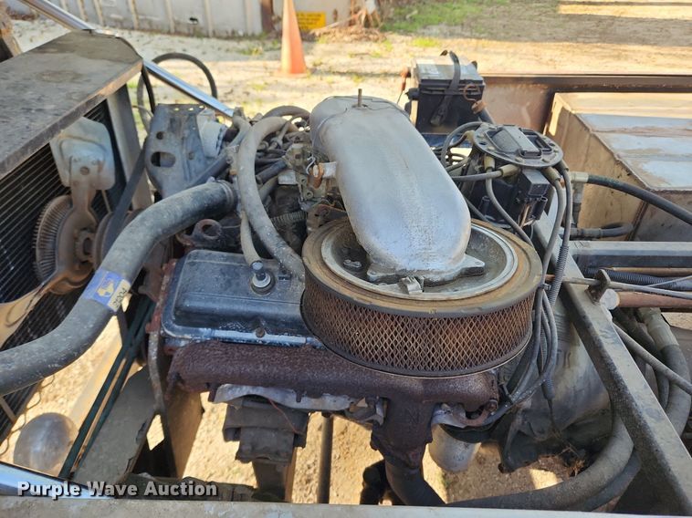 image for item MW9711 Olympia XL100  ice resurfacer