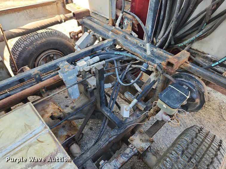 image for item MW9711 Olympia XL100  ice resurfacer