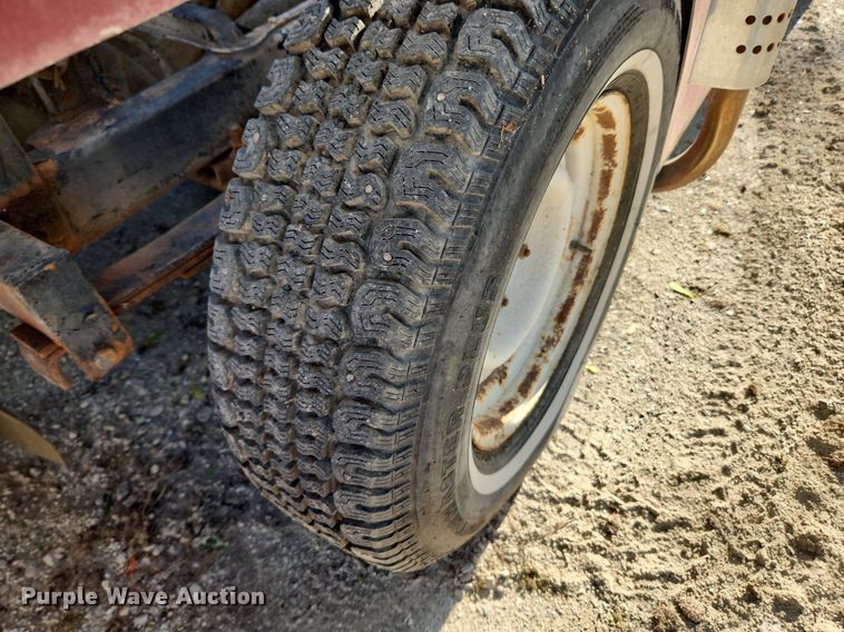 image for item MW9711 Olympia XL100  ice resurfacer