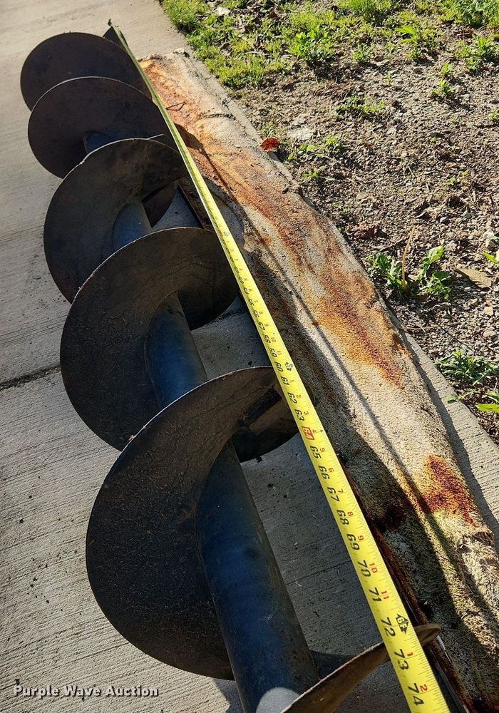 image for item MW9711 Olympia XL100  ice resurfacer