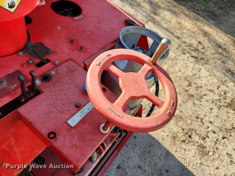 image for item MW9712 Zamboni 500  ice resurfacer