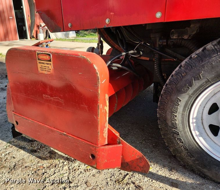 image for item MW9712 Zamboni 500  ice resurfacer