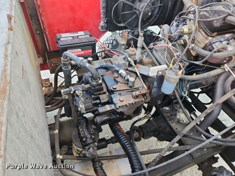 image for item MW9712 Zamboni 500  ice resurfacer