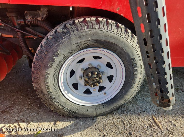 image for item MW9712 Zamboni 500  ice resurfacer